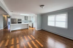 [Address not provided], Valley Stream, NY 11580 - Photo 4