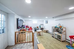 194-16 116th Ave, Saint Albans, NY 11412 - Photo 20