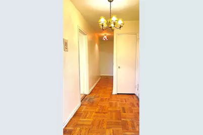 80 Knolls Crescent #6B, Bronx, NY 10463 - Photo 8