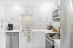 904 Kings Way, Carmel, NY 10512 - Photo 8