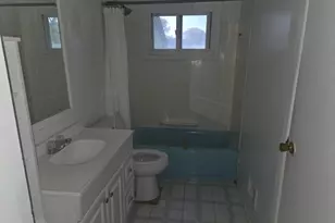 27 Grouse Dr, Brentwood, NY 11717 - Photo 8