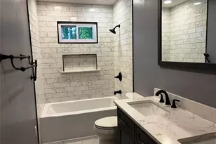 364 W 2nd St, West Islip, NY 11795 - Photo 10