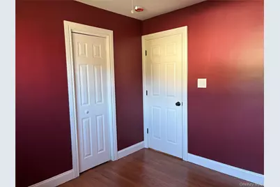 364 W 2nd Street, West Islip, NY 11795 - Photo 14