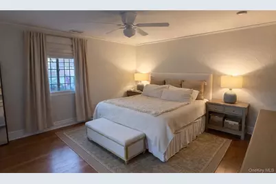 461 N Long Beach Road, Rockville Centre, NY 11570 - Photo 10