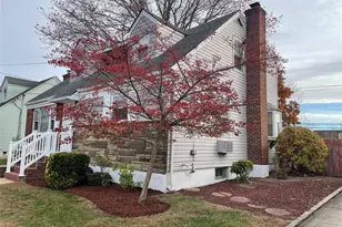 3305 1st St, Oceanside, NY 11572 - Photo 4