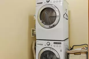 45 Evergreen Ave, Poughkeepsie, NY 12601 - Photo 8