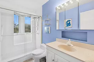 542 Dune Rd, Westhampton, NY 11977 - Photo 12