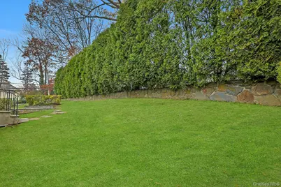 1 Elm Road, Scarsdale, NY 10583 - Photo 24