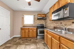 49 Prospect St, Roosevelt, NY 11575 - Photo 14