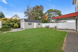 49 Prospect St, Roosevelt, NY 11575 - Photo 20