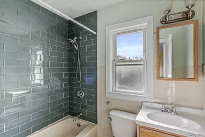 171-06 Bagley Avenue, Flushing, NY 11358 - Photo 14