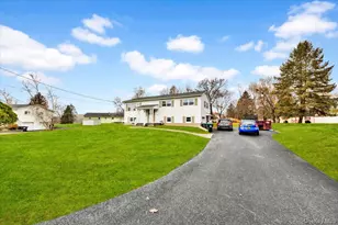 10 Scott Dr, Middletown, NY 10941 - Photo 2