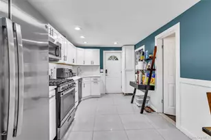 74 Weichers Ave, Ronkonkoma, NY 11779 - Photo 10