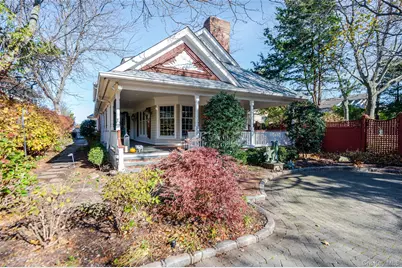 216 Asharoken Avenue, Northport, NY 11768 - Photo 4