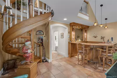 216 Asharoken Avenue, Northport, NY 11768 - Photo 12