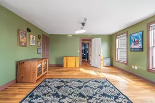 168 Bay Ave, Greenport, NY 11944 - Photo 16