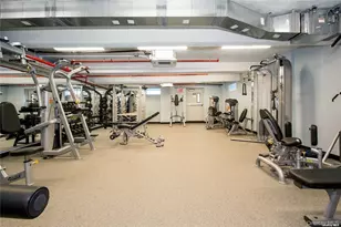 2 Richmond Rd, Long Beach, NY 11561 - Photo 8