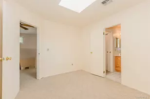 14 Mystic Cir, Bay Shore, NY 11706 - Photo 20