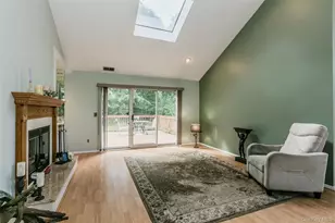 14 Mystic Cir, Bay Shore, NY 11706 - Photo 4