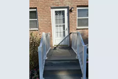 115 Meyer Oval, Pearl River, NY 10965 - Photo 2