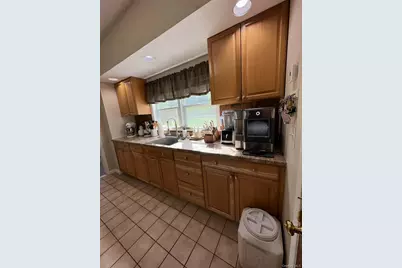 85 Grand Avenue, Pearl River, NY 10965 - Photo 18