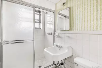 61-25 97th Street #15F, Rego Park, NY 11374 - Photo 18