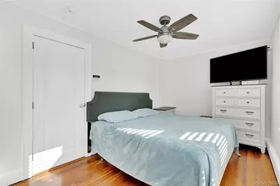 33 Pratt Street, New Rochelle, NY 10801 - Photo 16