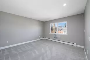 250 Beechwood Ave, Poughkeepsie, NY 12601 - Photo 8