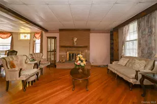 84-23 90th St, Woodhaven, NY 11421 - Photo 4