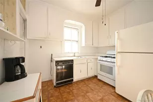 84-23 90th St, Woodhaven, NY 11421 - Photo 18