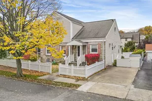 11 Woodbine St, Yonkers, NY 10704 - Photo 2