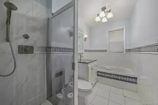 11 Woodbine St, Yonkers, NY 10704 - Photo 22