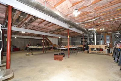 11 Macintosh, Selden, NY 11784 - Photo 18