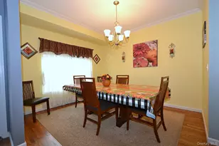 11 Macintosh, Selden, NY 11784 - Photo 4