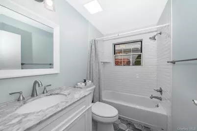 19 Saddlebrook Court, Middle Island, NY 11953 - Photo 10