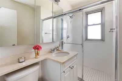 2500 Johnson Avenue #20C, Bronx, NY 10463 - Photo 6
