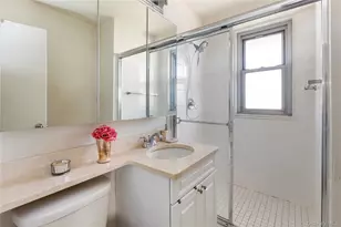 2500 Johnson Ave, Bronx, NY 10463 - Photo 6