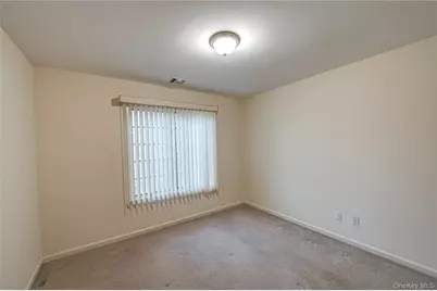 4 Cedar Ridge Lane, Bay Shore, NY 11706 - Photo 22