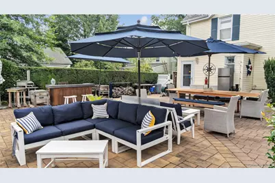 16 Clement Street, Glen Cove, NY 11542 - Photo 36