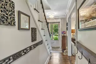 16 Clement St, Glen Cove, NY 11542 - Photo 14