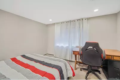 13 Poplar Street, Central Islip, NY 11722 - Photo 18
