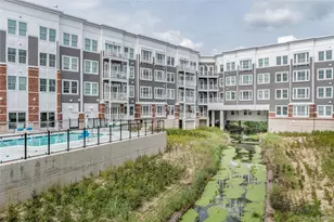 75 E Hoffman Ave, Lindenhurst, NY 11757 - Photo 4