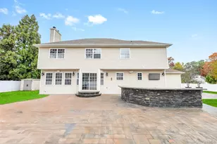 14 Adamson St, Selden, NY 11784 - Photo 8