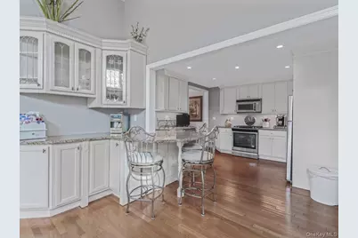 32 Forbes Boulevard, Eastchester, NY 10709 - Photo 14