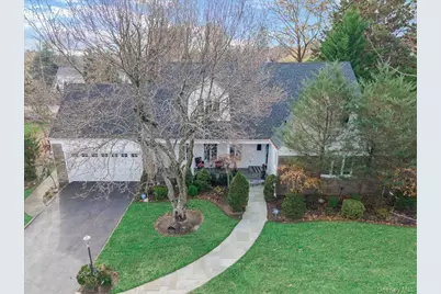 32 Forbes Boulevard, Eastchester, NY 10709 - Photo 2