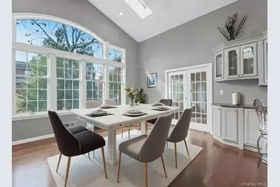 32 Forbes Boulevard, Eastchester, NY 10709 - Photo 18