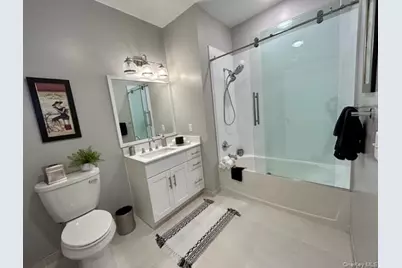 75 E Hoffman Avenue #2077, Lindenhurst, NY 11757 - Photo 14