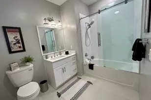 75 E Hoffman Ave, Lindenhurst, NY 11757 - Photo 14