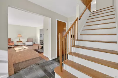 1793 Blossom Court, Yorktown Heights, NY 10598 - Photo 4