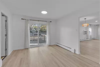 4 Hillsdale Lane, Coram, NY 11727 - Photo 10